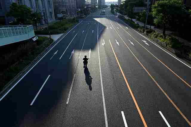 【成人抖音】沉浸式运营思路演绎 - 行业首发